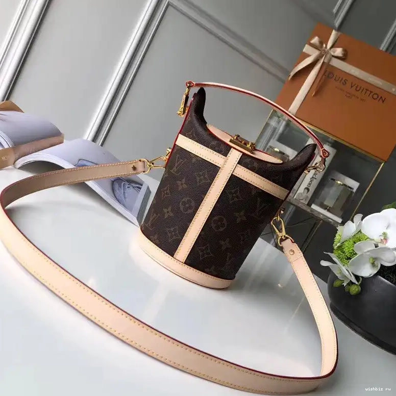 WIS Louis Vuitton Duffle 0628